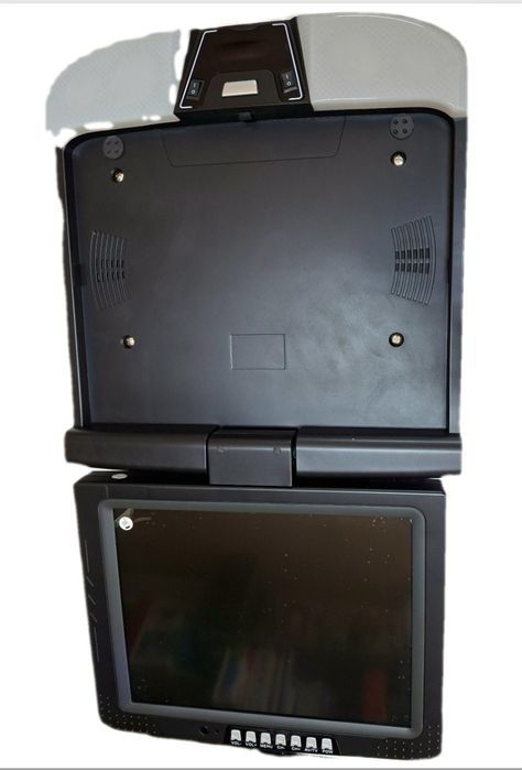 Монитор за кола с функция DVD/TV/IR/VGA/FM.
Монитор за кола
С DVD/TV/I