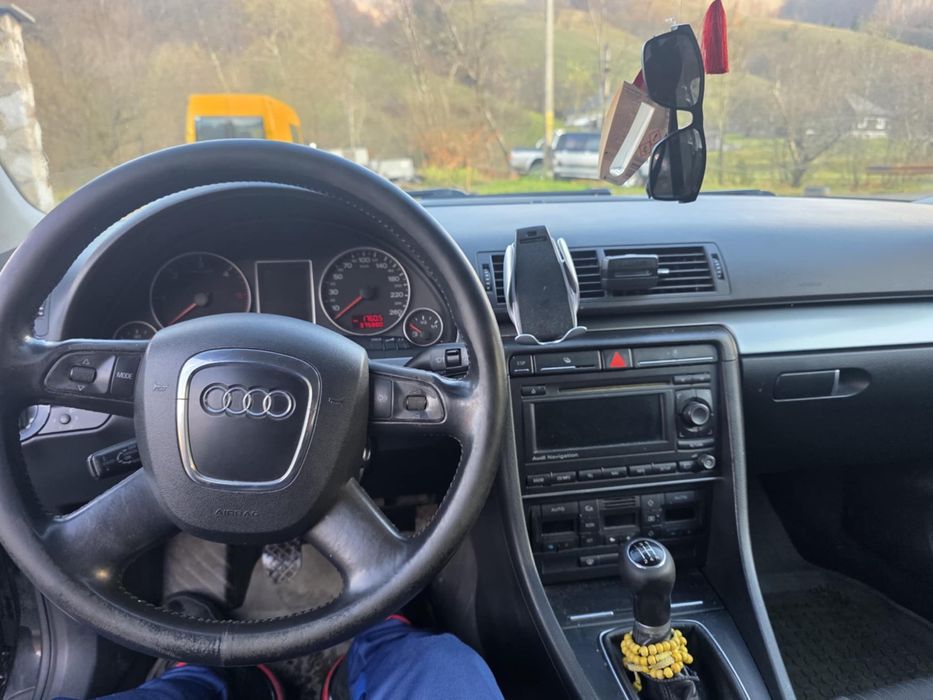 Vând Audi A4 B7, mai multe detalii la telefon