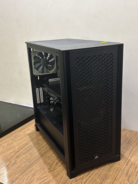 Gaming PC i3-10100F / GTX 1070 Ti 8GB / 16GB DDR4 / SSD + 4TB HDD / Corsair 4000D