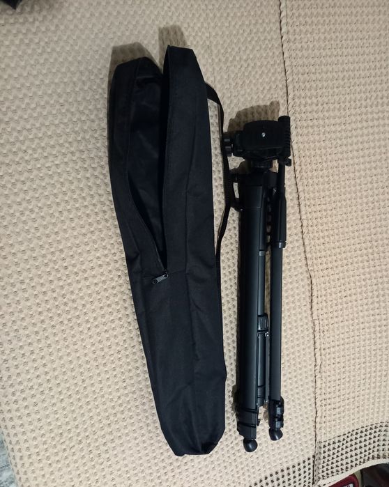 Продается штатив