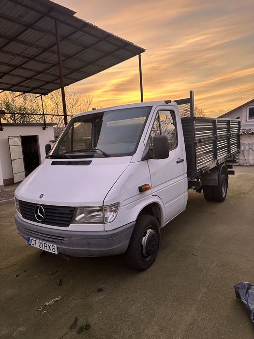 Vand Mercedes Sprinter 412 basculabil pe trei parti