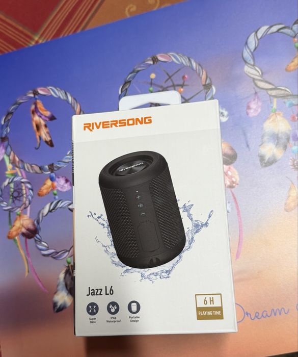 Telefon TCL + boxa portabila