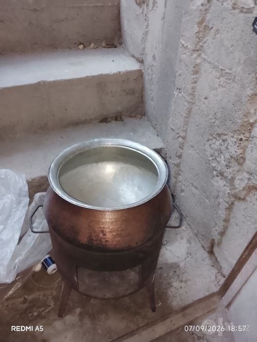 Mis qozon sotiladi xolati yangi 5 kg