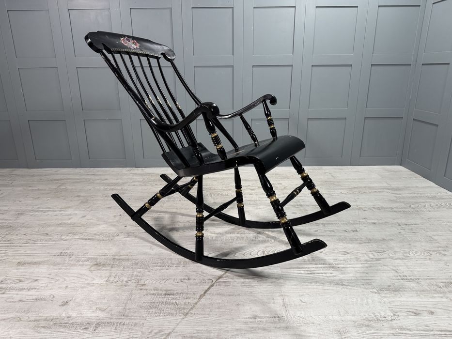 Люлеещ  стол К107