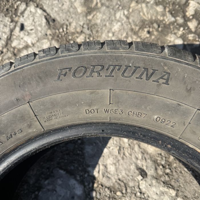 2 броя зимни гуми Fortuna 215/65 R16 Dot 0922 ном 735