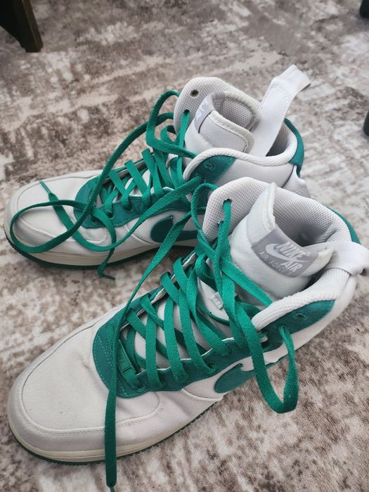 Мъжки маратонки, използвани малко,  като нови