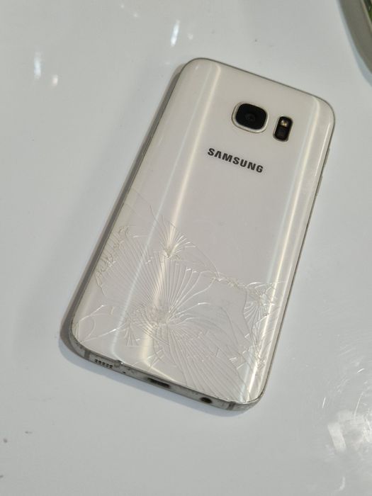 Telefon Samsung S7 perfect funcțional