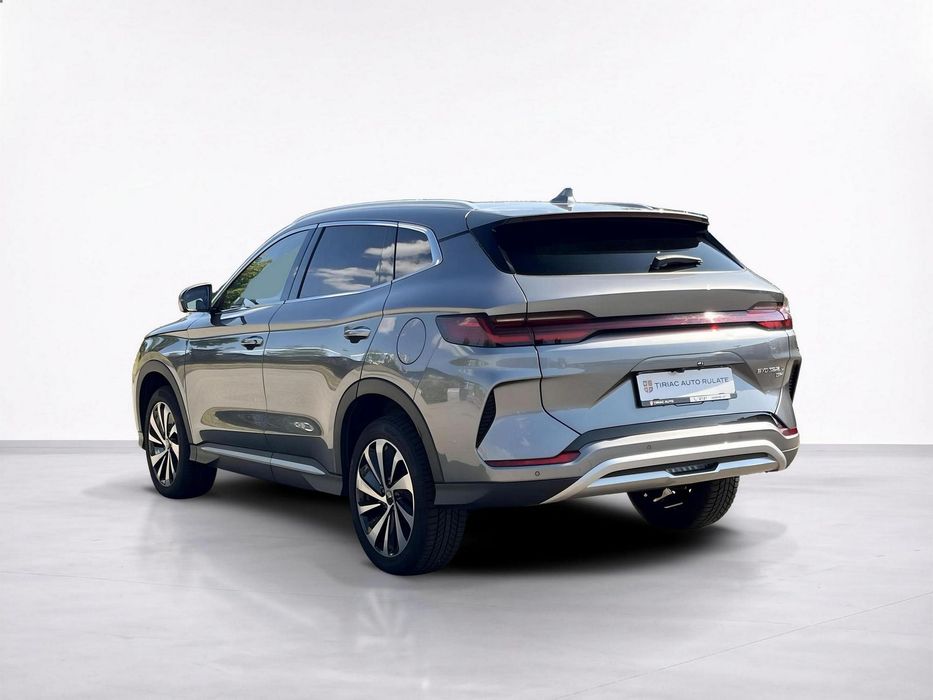 BYD Seal U 2025 hibrid, 34.284 € — imagine 4