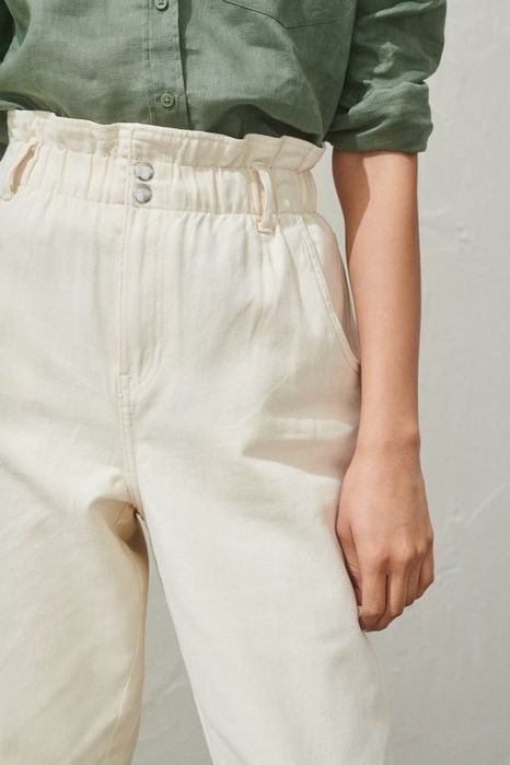 Blugi crem, talie înaltă, H&M