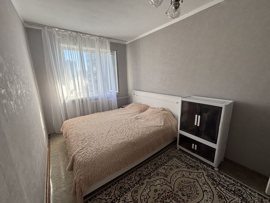 Продою квартиру 3 комнатною