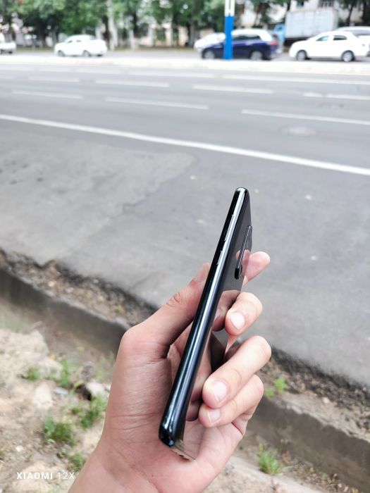 Продаются Redmi note 8 pro 6 ram 64 rom PUBG 60