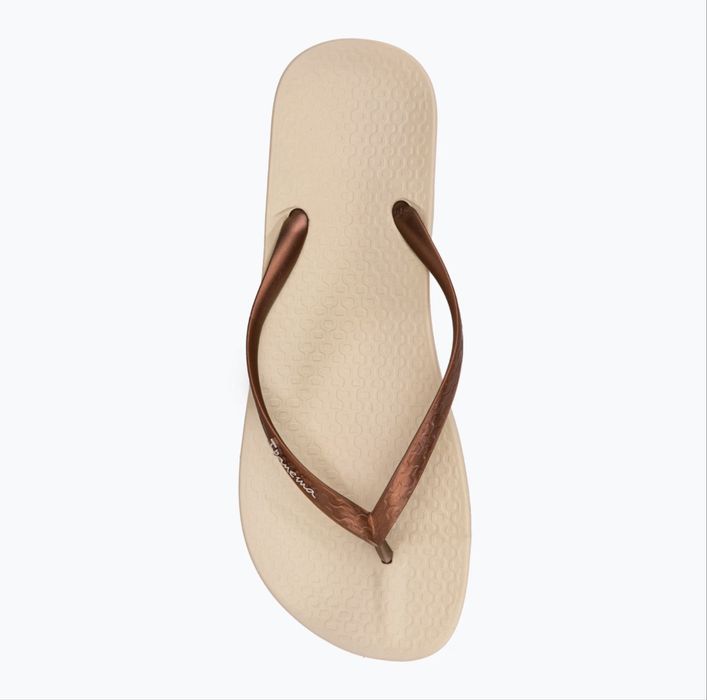 Slapi Ipanema Anat Tan dama