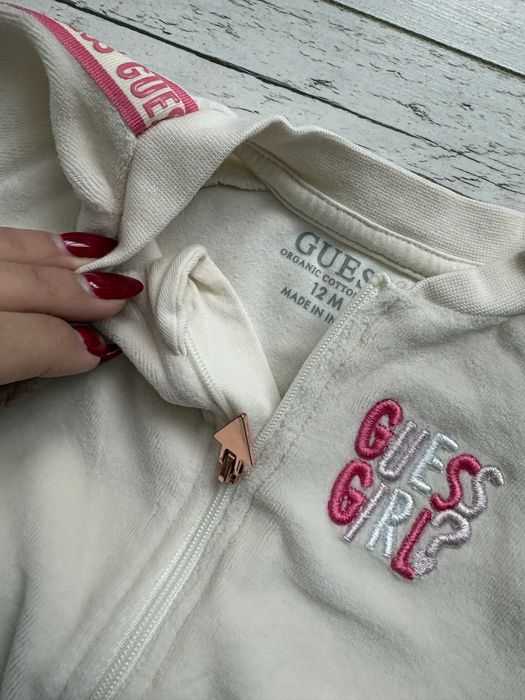 Бебешки дрехи Guess