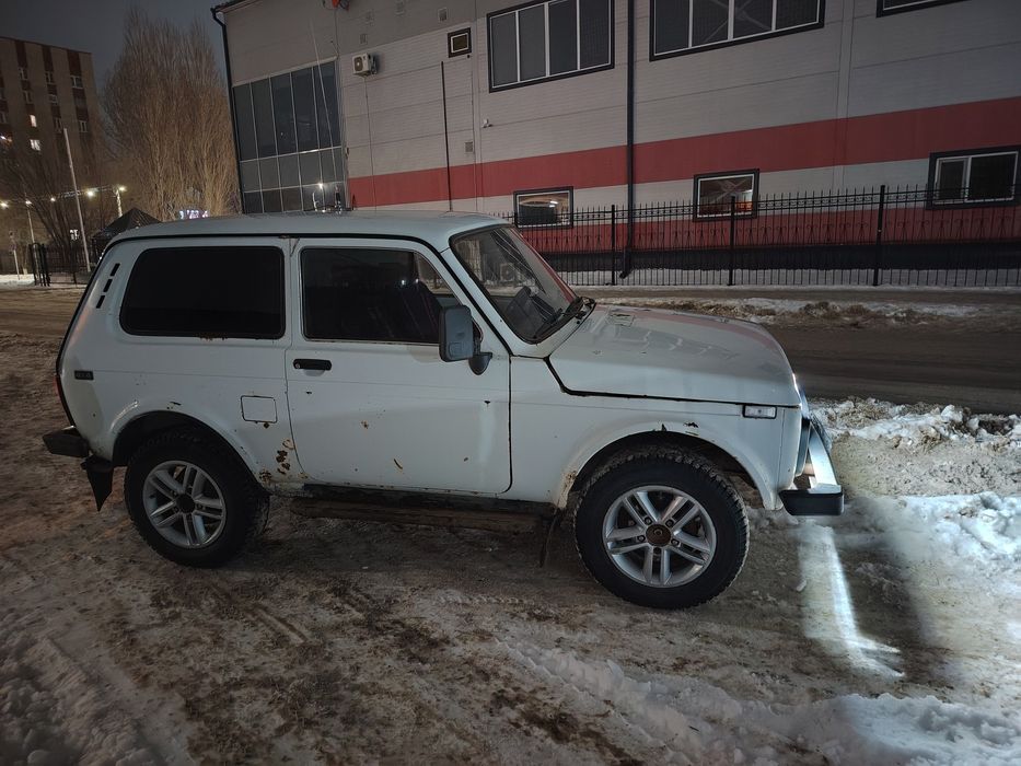 Продам нива 2121