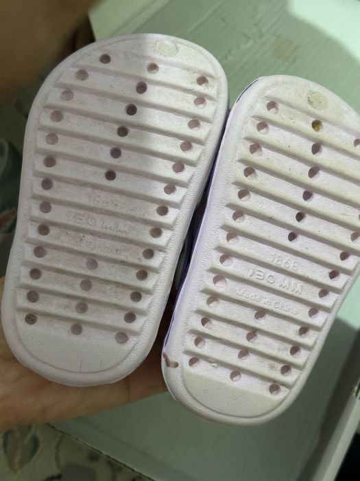 Детский обувь.   .