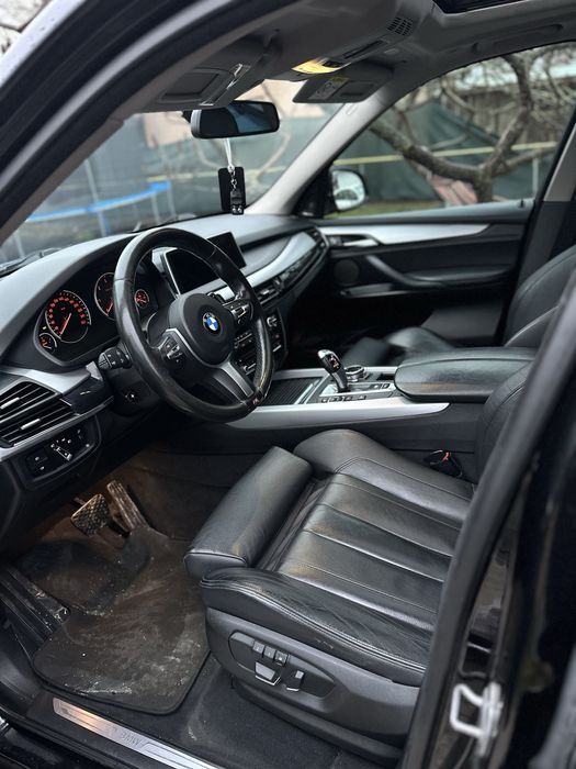 BMW X5 F15 3.0 Diesel 258CP 2014 Full LED HUD Jante 19 Impecabil
