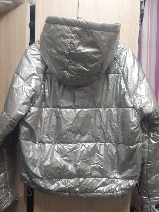 Дамско сребърно яке