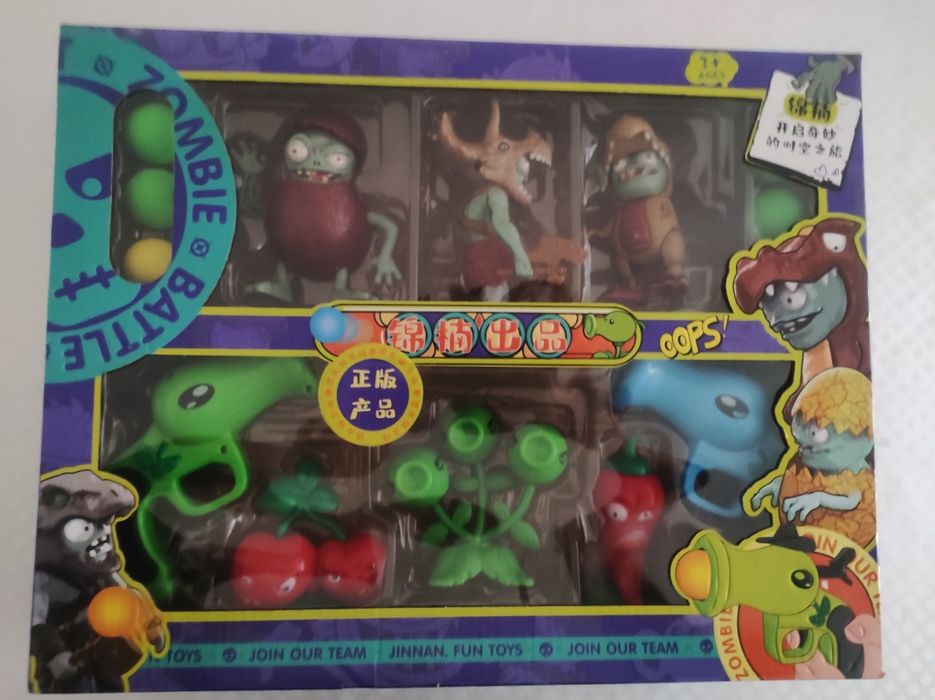 Игрушки зомби против растений. Plants vs zombies.