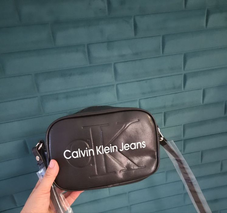 Poșetă  damă Calvin klein