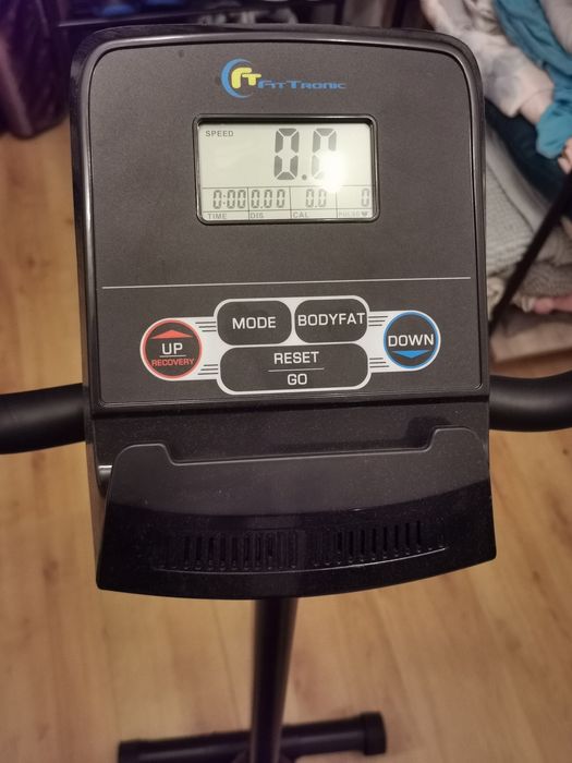 Vând bicicleta fitness magnetica/ schimb cu bandă de alergat