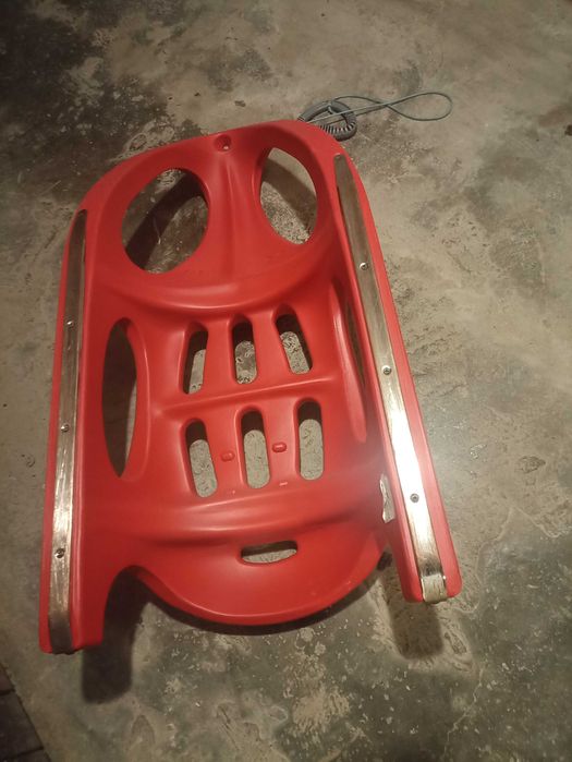 Шейна до 100 кг с метални шини