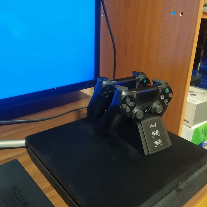 PS4 SLIM 1TB прошитая Playstation 4