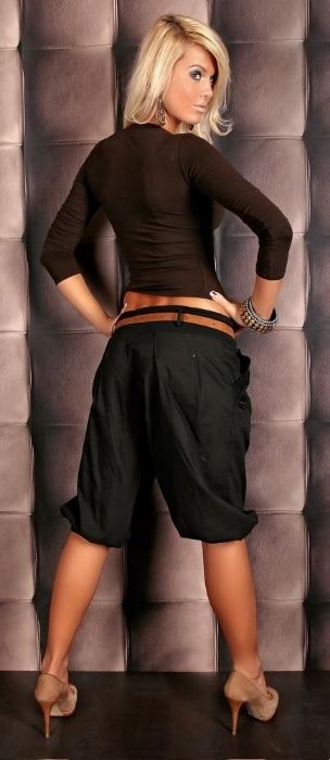 pantaloni dama 3/4 noi cu eticheta negri include cureaua