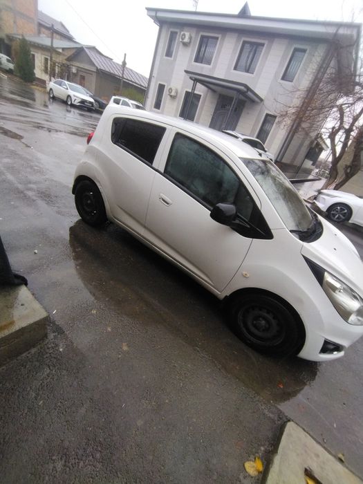 Chevrolet Spark 2015