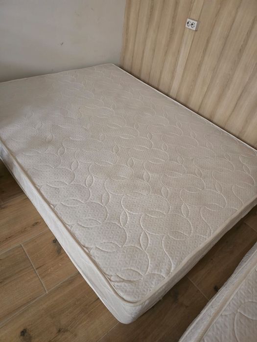 Продам матрасы в