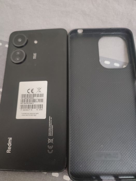 Продам телефон марки Redmi 13 c