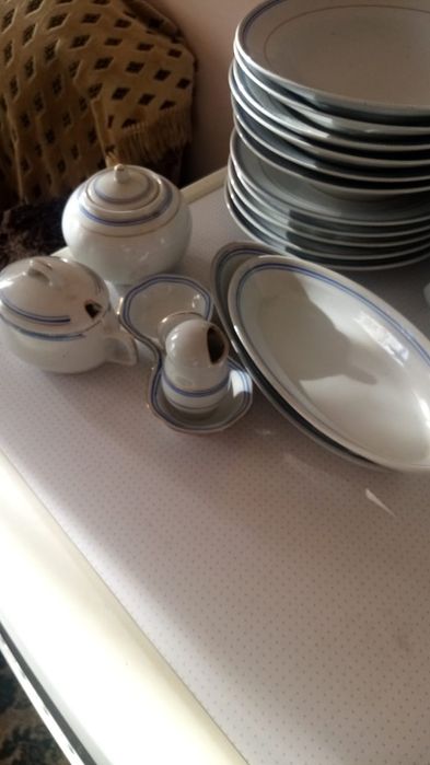 Продаю посуду 16 предметов