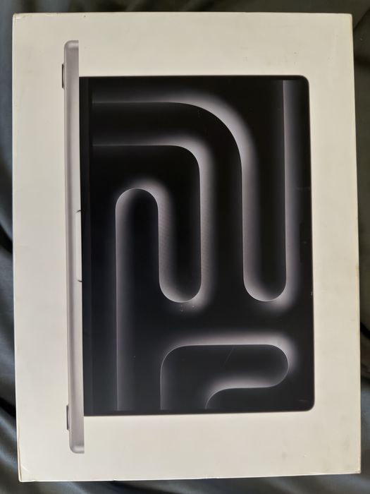 MacBook Pro M3pro 18gb ram