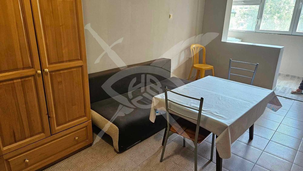 Дава се под наем Едностаен апартамент в Варна, Център - 40 кв.м за 325 € - Снимка #3