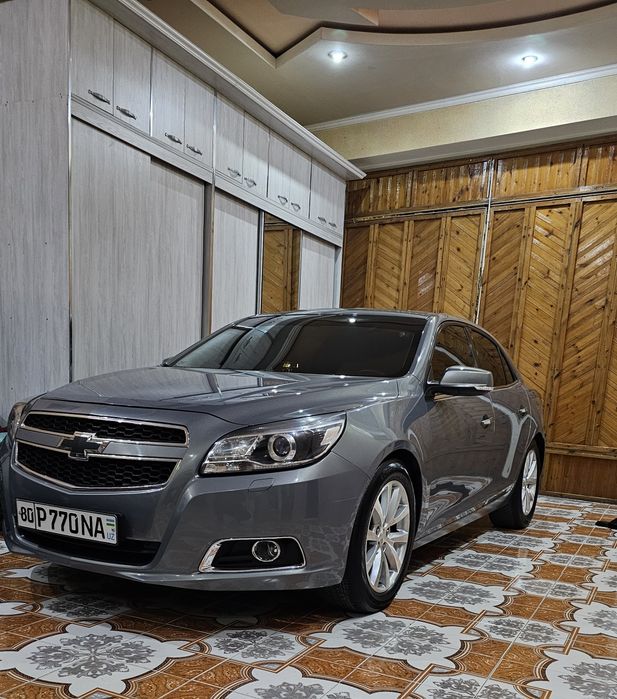 Срочна Малибу 1 автомат 3-позиция люкли сотилади