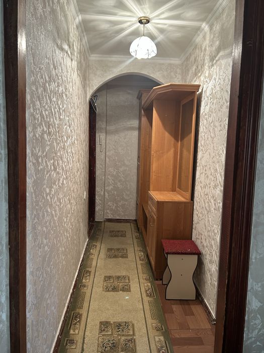 Сдается 2 комнатная квартира в центре