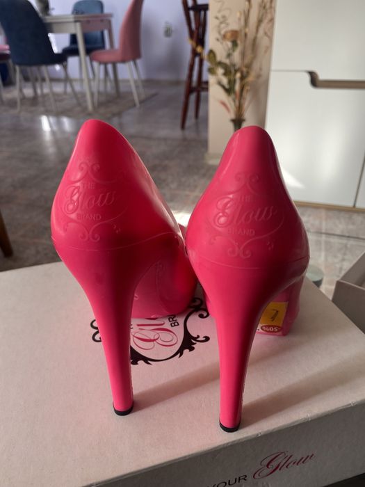 Дамски обувки