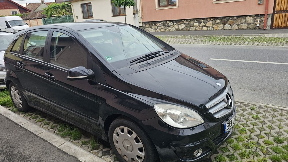 MERCEDES-BENZ B-Class 2009 — imagine 4