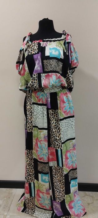 Дамски комплект от две части