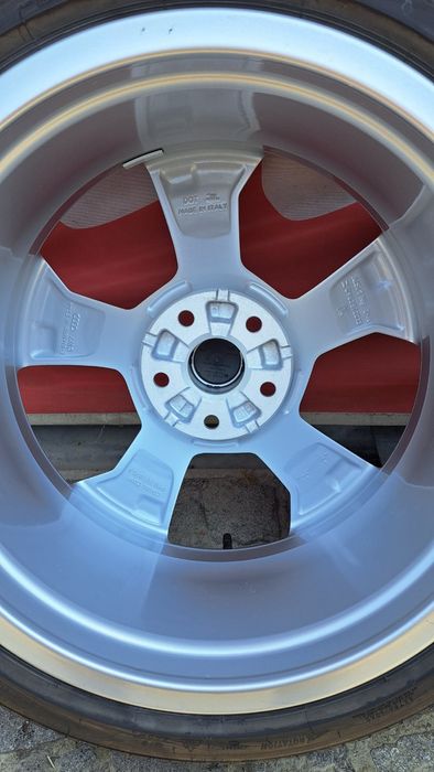 Оригинални джанти Ауди Фолксваген Шкода 18 цола зимни гуми 225 40 18