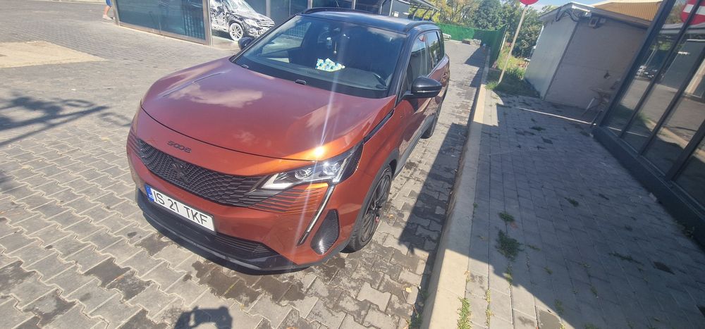 Peugeot 5008 2021 diesel, 4.683 € — imagine 2