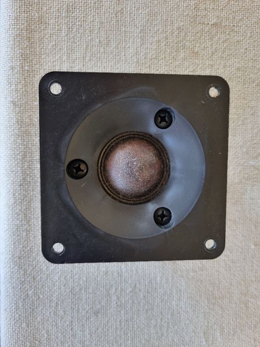 Difuzor Medii Isophon 1 bucata. 5 ohms, 40 watts, 11,2 cm. Perfecta stare