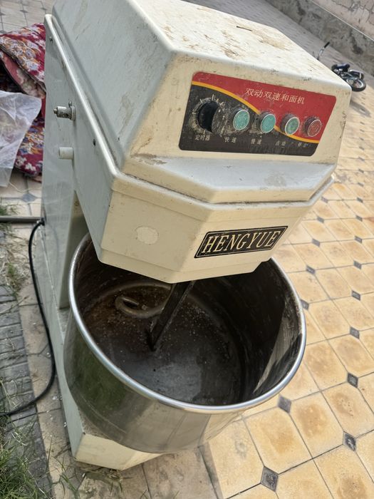 Hengyue-xamir qorigich 60 L