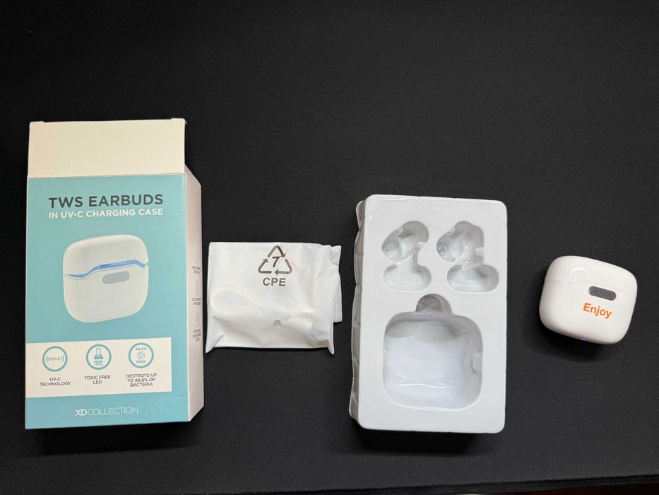 Casti Wireless TWS Earbuds in UV-C CHARGING CASE Albe Noi