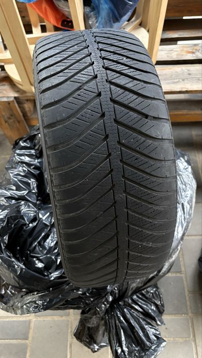 Продам зимние шины