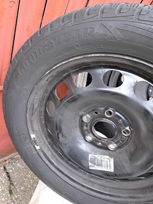 Roti iarna 205 55 r16 jante VW originale 2021 / 2022 - echilibrate !!!