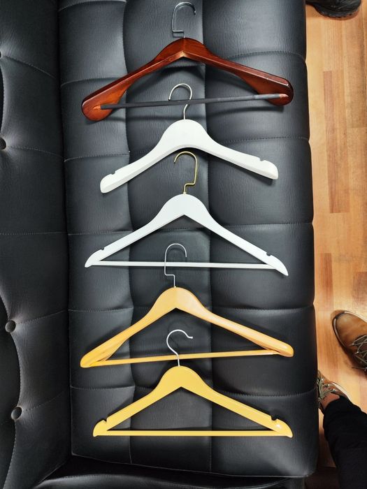 Плечики, вешалки для одежды. Бесплатная Доставка