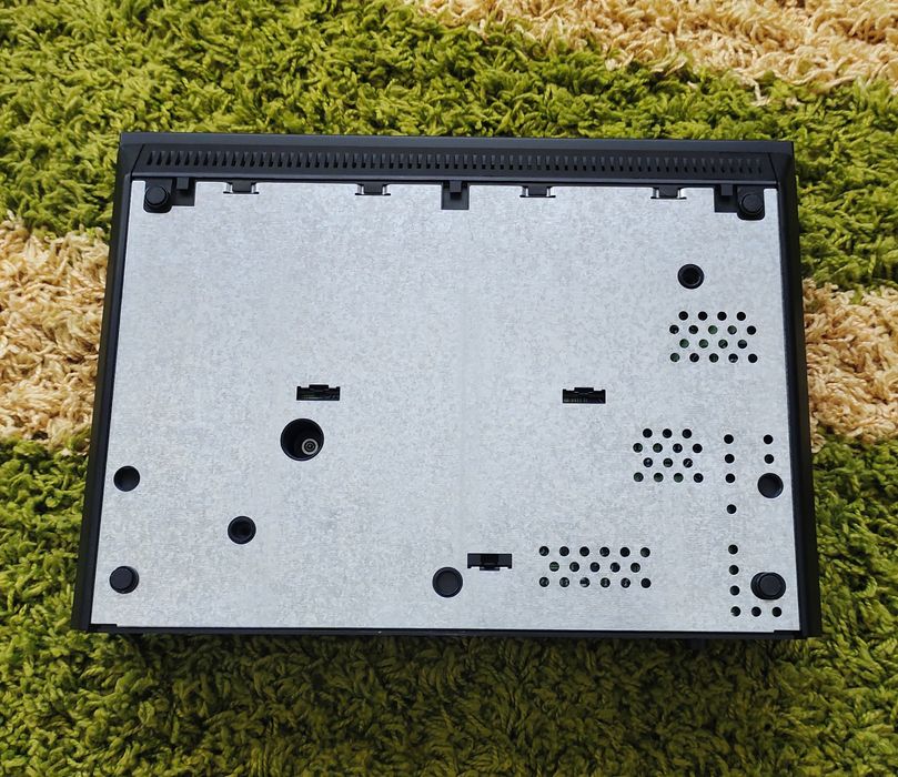 Видеомагнитофон Bang & Olufsen. Hi Fi