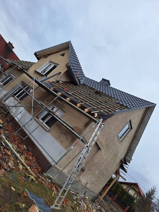 Reparați acoperișuri