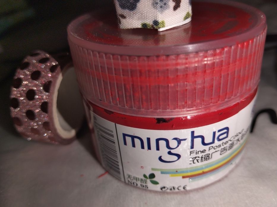 Акриловая краска