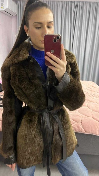 Дамско палто от естествен косъм